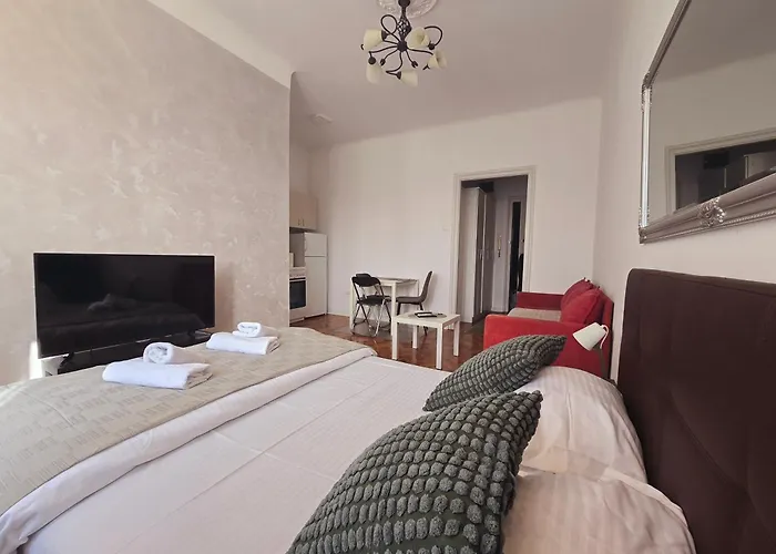 Marcel Apartments