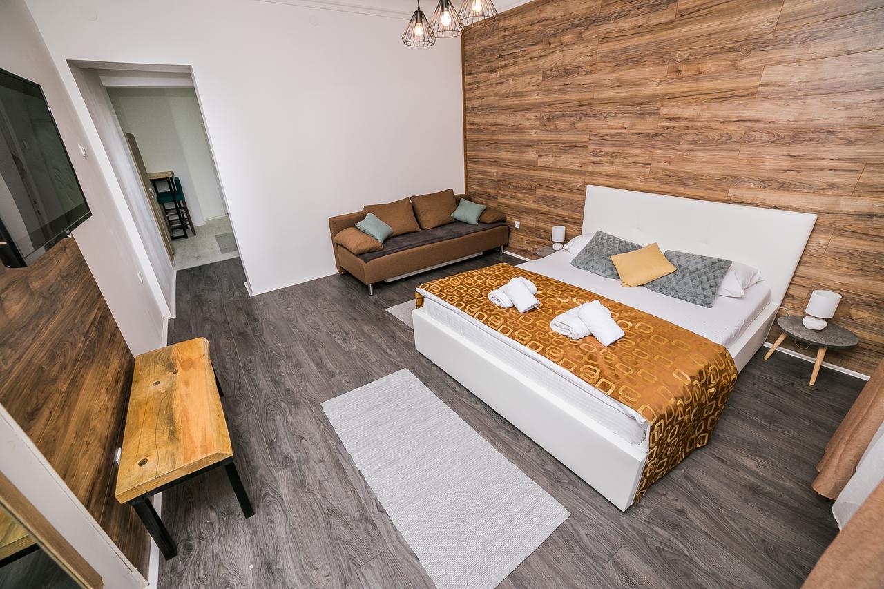 Marcel Apartment